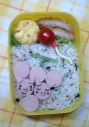 お弁当に☆魚肉ぶたぶどう-レシピのメイン写真