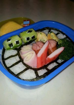 幼稚園 お弁当 [3D電車山手線]-レシピのメイン写真