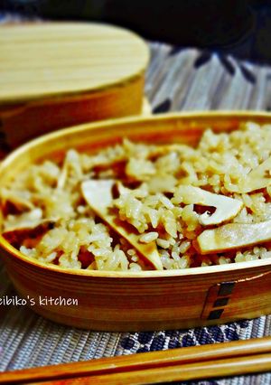 年一度は秋の香り★ 松茸ご飯-レシピのメイン写真