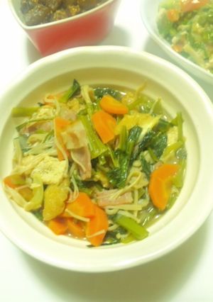小松菜ﾍﾞｰｺﾝ､ｲﾛｲﾛ野菜の炒め煮-レシピのメイン写真