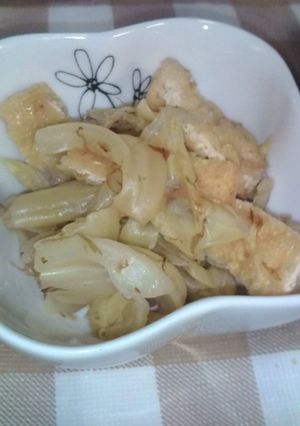 ｷｬﾍﾞﾂと油揚げのおかかあえ-レシピのメイン写真