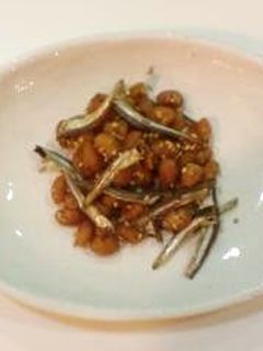 儀助煮(大豆と煮干、いりこの甘辛煮)-レシピのメイン写真