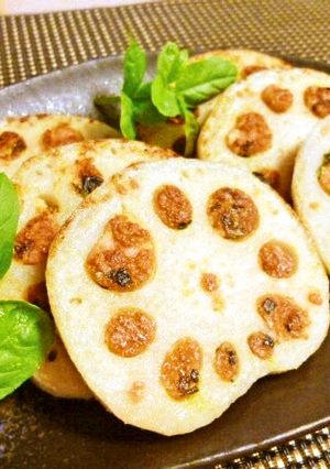 レンコンのギョニソ詰め焼き♪-レシピのメイン写真