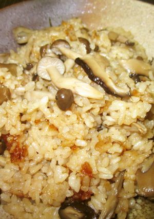 きのこの炊き込みご飯-レシピのメイン写真