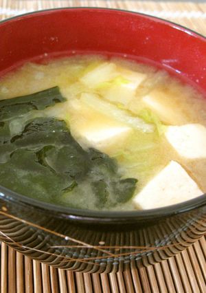 白菜と豆腐のお味噌汁-レシピのメイン写真