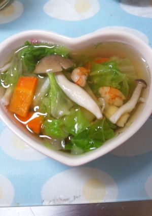 うどんスープの素で作る海老&野菜スープ♪-レシピのメイン写真