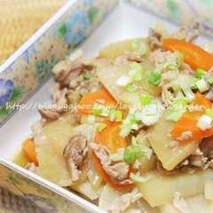 รูปของ 簡単！節約！豚こまと大根の炒め煮