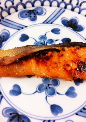 みりん粕の漬け床で鮭のみそ粕漬け-レシピのメイン写真