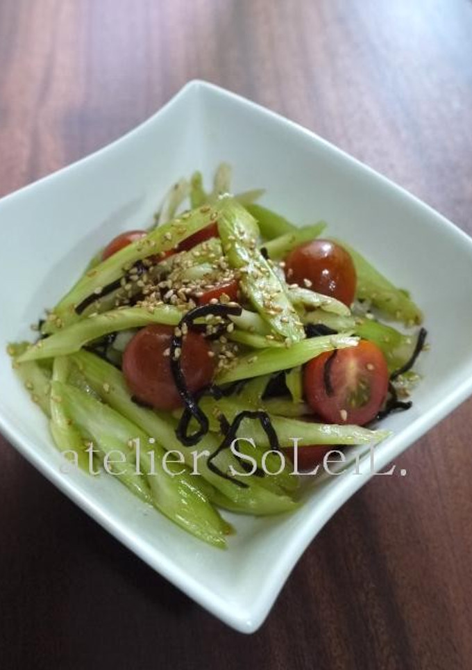 セロリとトマトの塩昆布和え-レシピのメイン写真