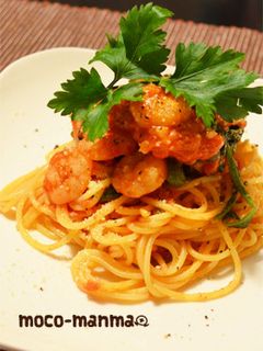 海老とほうれん草のトマトクリームパスタ-レシピのメイン写真