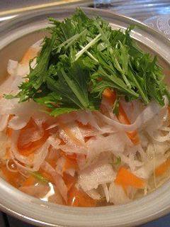 たっぷり野菜❤大根と鶏肉団子のひらひら鍋-レシピのメイン写真