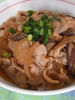 ご飯をもりもり食べよう!豚の生姜焼き丼-レシピのメイン写真