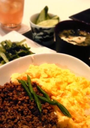 (牛/豚/鶏何でも♪)簡単☆そぼろご飯-レシピのメイン写真