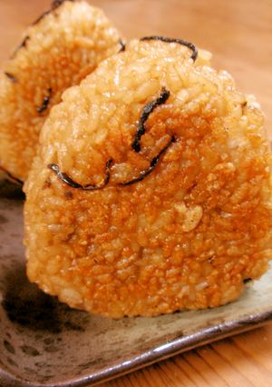 koka家の～塩こんぶ醤油焼きおにぎり♡-レシピのメイン写真