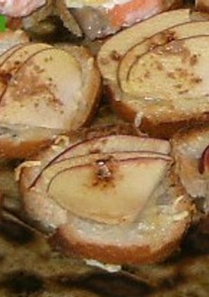 林檎とチーズの焼きカナッペ-レシピのメイン写真