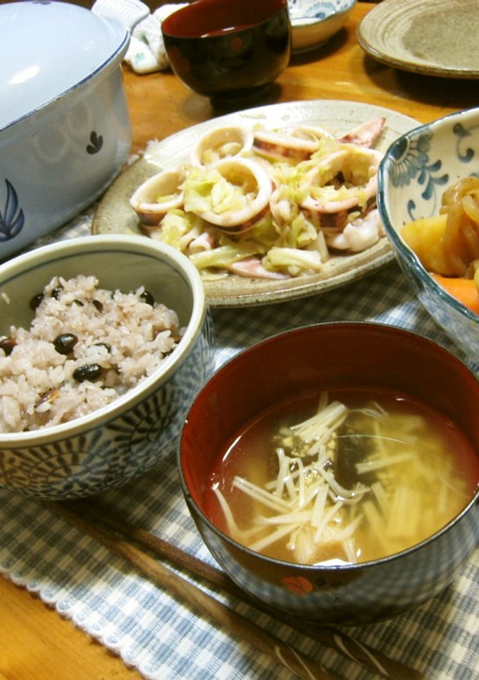 母の味！　簡単　深い　えのきのおみそ汁-レシピのメイン写真