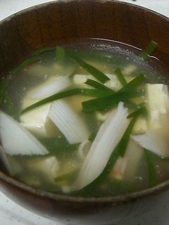 豆腐とニラとカニカマdeスープ-レシピのメイン写真