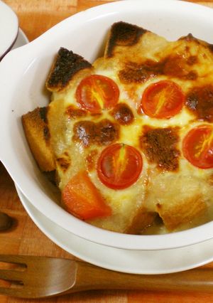 誰もが喜ぶ♪残ったシチューでパングラタン-レシピのメイン写真