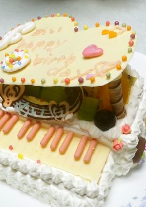 グランド・ピアノ☆バースデーケーキ☆-レシピのメイン写真