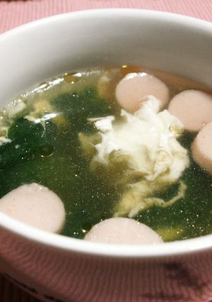レタスと魚肉ソーセージの卵スープ-レシピのメイン写真