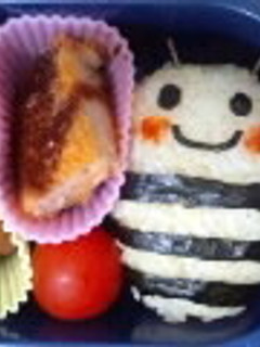 みつばち☆キャラ弁-レシピのメイン写真