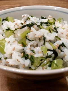 おかわりしたくなる!大根葉の浅漬けで菜飯-レシピのメイン写真