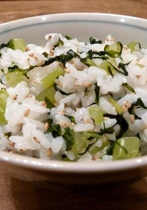 おかわりしたくなる！大根葉の浅漬けで菜飯-レシピのメイン写真