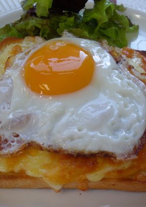 1分ホワイトソースで作ったクロックマダム-レシピのメイン写真