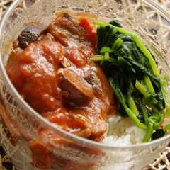 รูปของ 豚肉となすのカレートマト煮