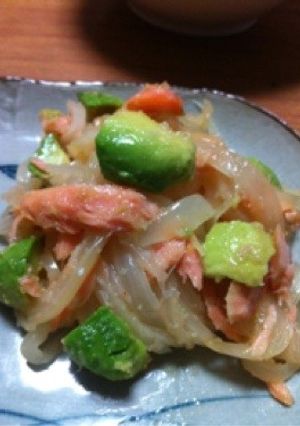 鮭とアボガド炒め和え-レシピのメイン写真