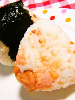 大好き♡鮭マヨのおにぎり-レシピのメイン写真