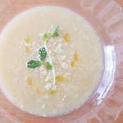 รูปของ 白い朝の、白いスープ。