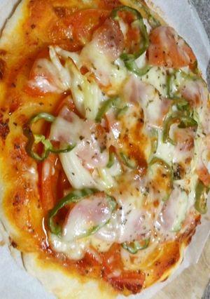 ☆手作りピザソースでトマトピザ☆-レシピのメイン写真