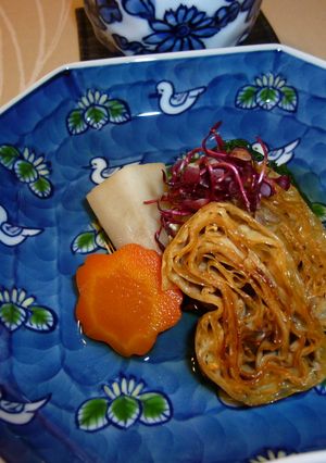 里芋と巻きゆばの含め煮-レシピのメイン写真