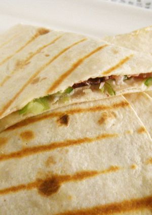 簡単・朝食☆ハム＋ねぎ＋チーズサンド♪-レシピのメイン写真