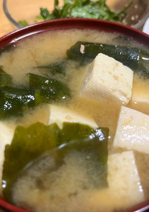 ワカメと豆腐のお味噌汁-レシピのメイン写真