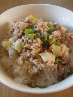 ネギ肉みそ丼-レシピのメイン写真