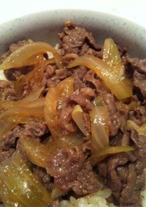 休日ランチに簡単★甘めのやわらか牛丼★-レシピのメイン写真