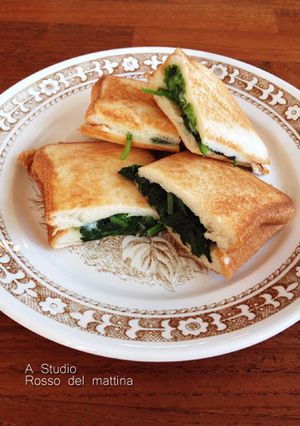 ホットサンド☆ほうれん草とチーズ☆-レシピのメイン写真
