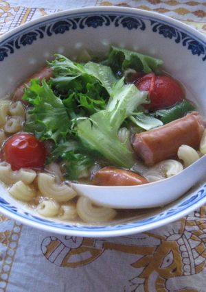 レタスとトマトのマカロニスープ-レシピのメイン写真