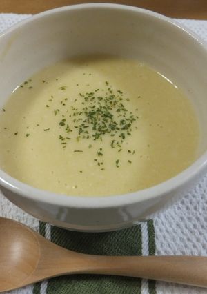 あったかポテトの豆乳スープ-レシピのメイン写真