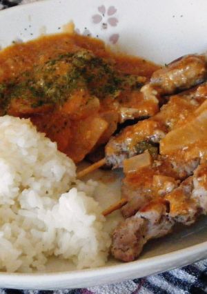 赤ワイン風味～鶏胸肉の串焼きライス-レシピのメイン写真