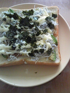 お食事トースト アボカド&しらす-レシピのメイン写真