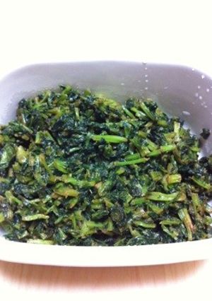 大根葉のごま油炒め♪-レシピのメイン写真