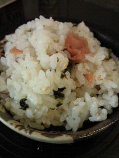 簡単!梅ワカメご飯♪-レシピのメイン写真