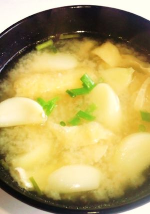 疲れた時に♡ほくほく♡にんにくのお味噌汁-レシピのメイン写真