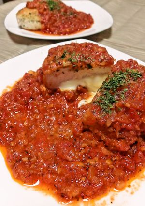 鶏胸肉の香味パン粉焼き☆トマトソースで♪-レシピのメイン写真