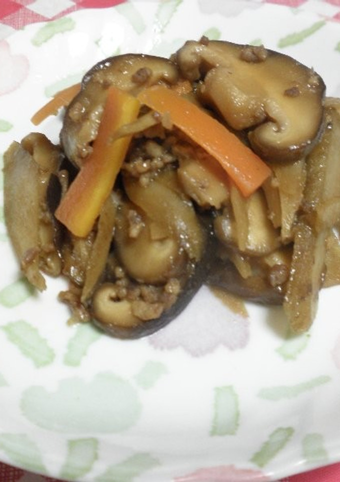 椎茸とごぼうのそぼろ煮-レシピのメイン写真