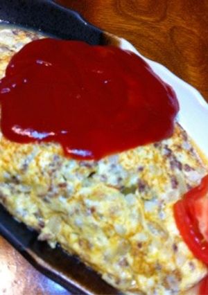 簡単で美味しい！ミンチと玉ねぎのオムレツ-レシピのメイン写真