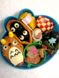 おいなりさんdeトトロ♪ 〜キャラ弁〜-レシピのメイン写真